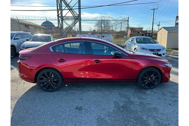 $23959 : Mazda Mazda3 Sedan 2025 2.5 image 3
