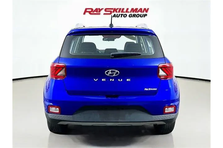 $20925 : Hyundai VENUE 2024 SEL 4dr C image 6