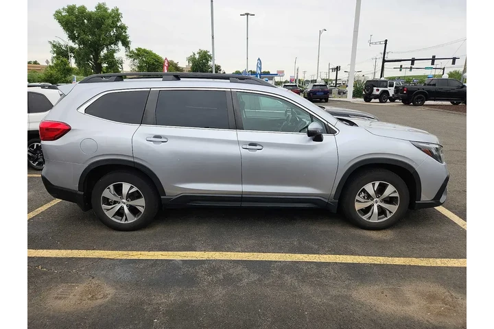 $30249 : Subaru Ascent 2023 AWD Premi image 7