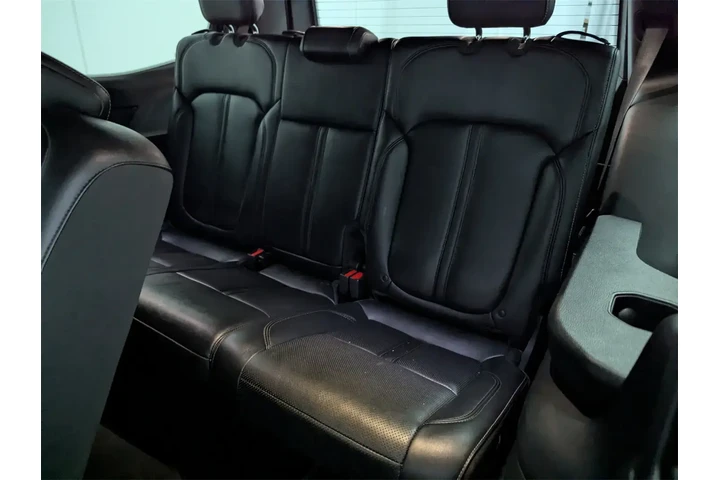 $39797 : Jeep Wagoneer 2022 4x4 Serie image 9