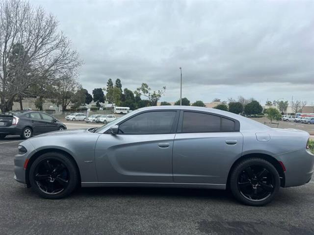 $11900 : 2015 Charger SE image 10