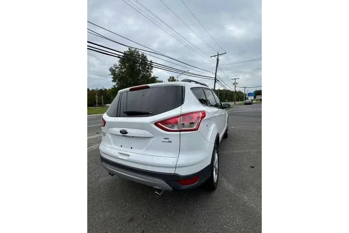 $4995 : Ford Escape 2014 AWD SE 4dr image 9