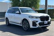 $49990 : 2021 BMW X72021 BMW X7 thumbnail