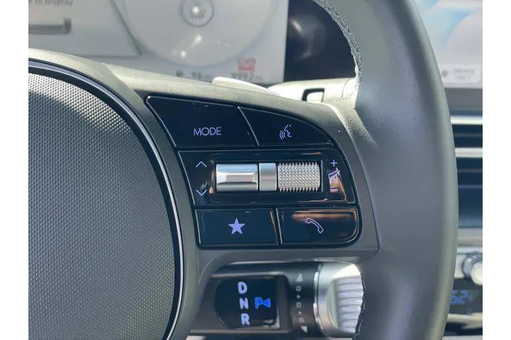 $31384 : Hyundai IONIQ 6 2025 SEL 4dr image 9