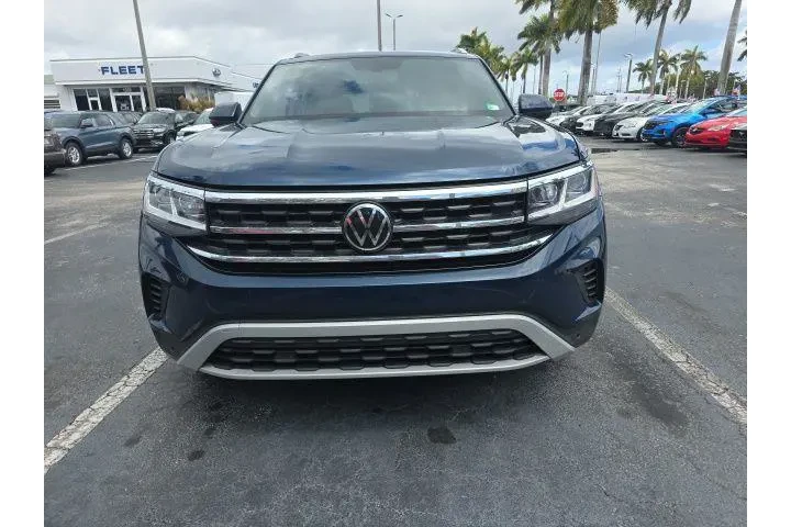 $25397 : Volkswagen Atlas Cross Sport image 2