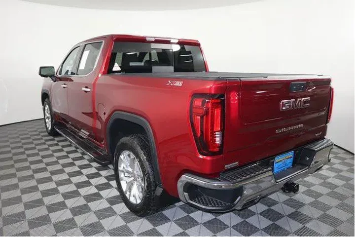$29993 : GMC Sierra 1500 2019 4x4 SLT image 8