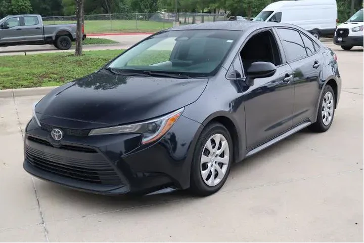 $20995 : Toyota Corolla 2024 LE 4dr S image 7