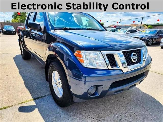 $18995 : 2017 Frontier Crew Cab For Sa image 4