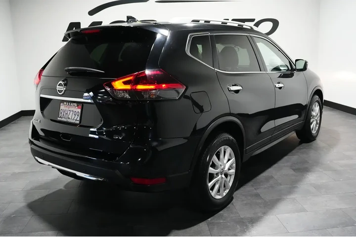 $16306 : 2020 Rogue image 10