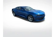$20896 : Chevrolet Camaro 2017 LT 2dr thumbnail