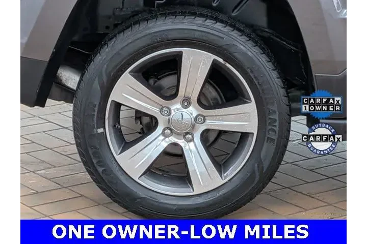 $8500 : Jeep Patriot 2016 4x4 Sport image 10