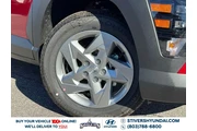 $26571 : Hyundai KONA 2026 SE 4dr SUV thumbnail