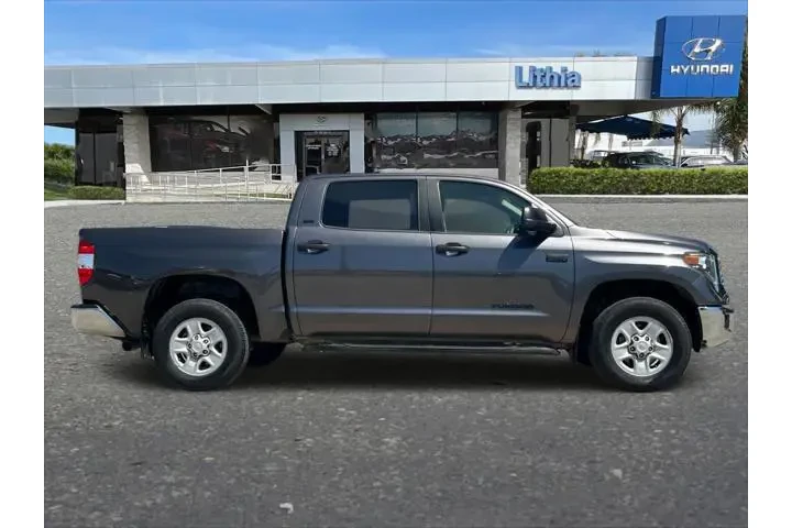 $38999 : Toyota Tundra 2020 4x4 SR5 4 image 9