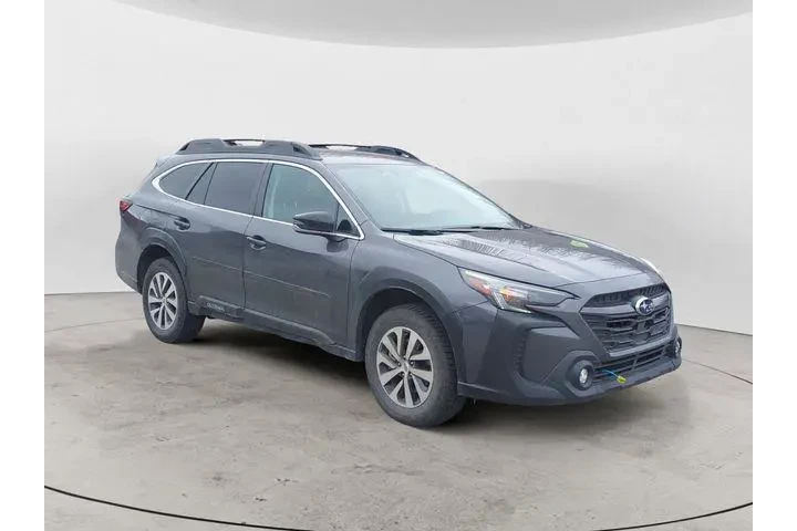 $30288 : Subaru Outback 2025 AWD Prem image 7