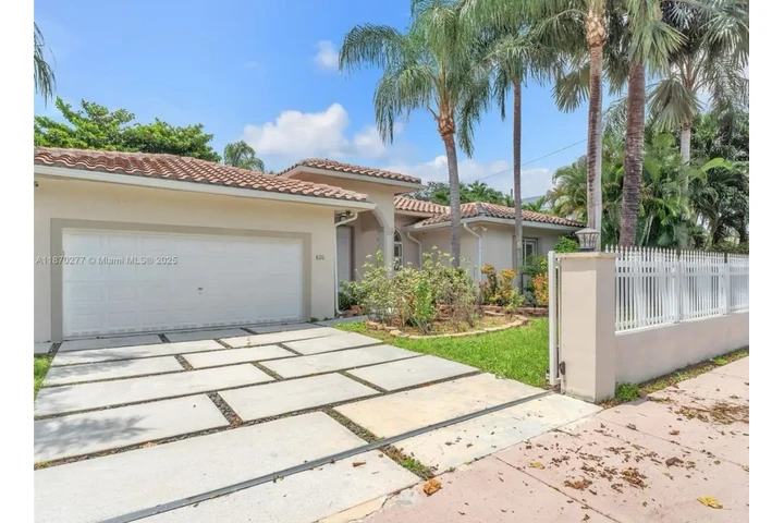 $2500 : 3 bedroom Home in Coral Gables image 3