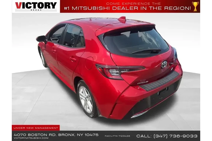 $16495 : Toyota Corolla Hatchback 202 image 9