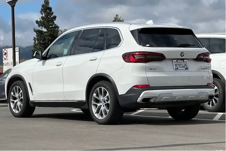 BMW X5 2023 AWD xDrive40i 4d image 5