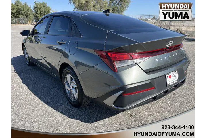 $21995 : Hyundai ELANTRA 2025 SE 4dr image 2