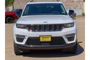 $28675 : Jeep Grand Cherokee 2022 4x4 thumbnail