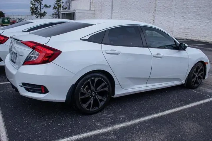 $18500 : Honda Civic 2019 Sport 4dr S image 4