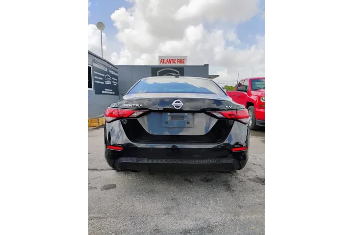 $8250 : 2020 Sentra SV image 9