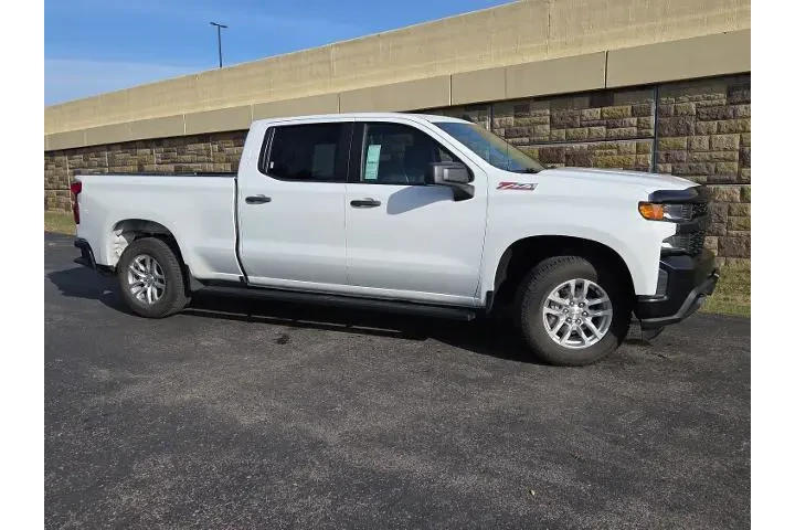 $23247 : Chevrolet Silverado 1500 202 image 2