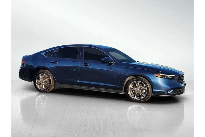 $24100 : Honda Accord 2024 EX 4dr Sed image 4