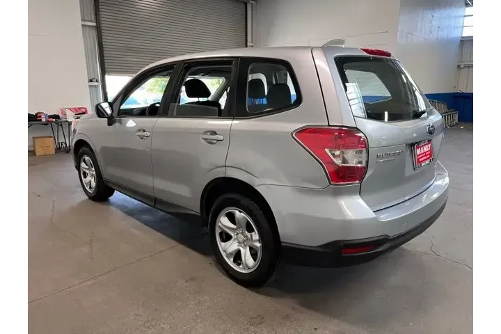 $15456 : Subaru Forester 2016 AWD 2.5 image 5
