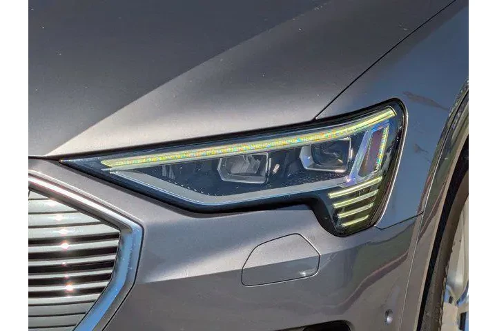 $17410 : Audi e-tron 2019 AWD quattro image 9