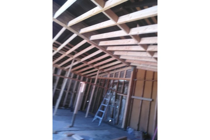 CONSTRUCCIONES image 3