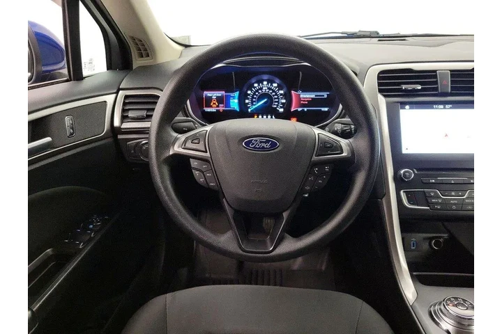 $11998 : Ford Fusion 2017 SE 4dr Seda image 10