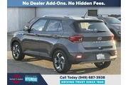 $19988 : Hyundai VENUE 2025 SEL 4dr C thumbnail