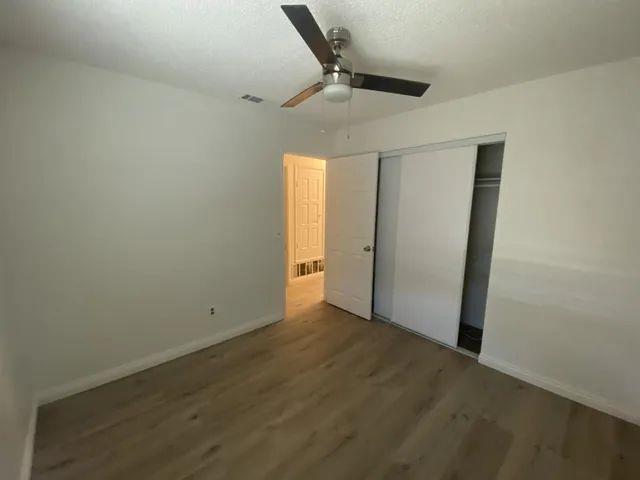 $1500 : Fontana CA - 3 bed and 2 bath image 4