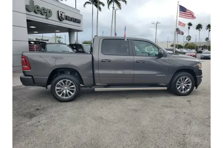 $37760 : Ram 1500 2023 4x4 Laramie 4d image 8