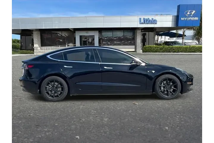 $16999 : Tesla Model 3 2019 AWD Long image 9