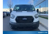 $32000 : Ford Transit 2024 250 3dr SW thumbnail