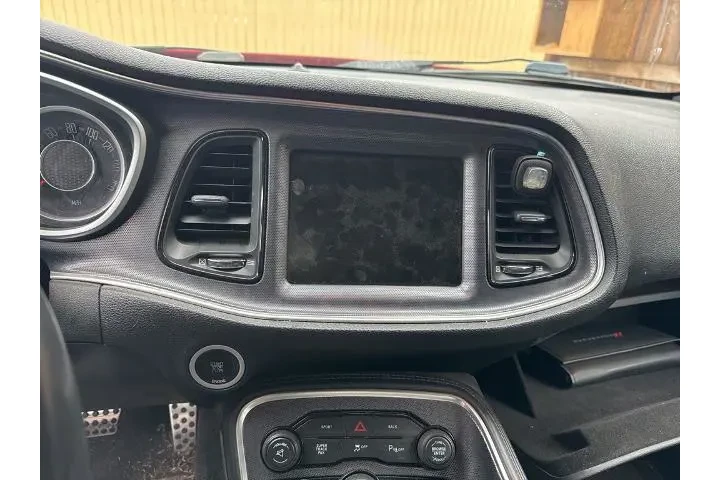 $13746 : Dodge Challenger 2016 SXT 2d image 9