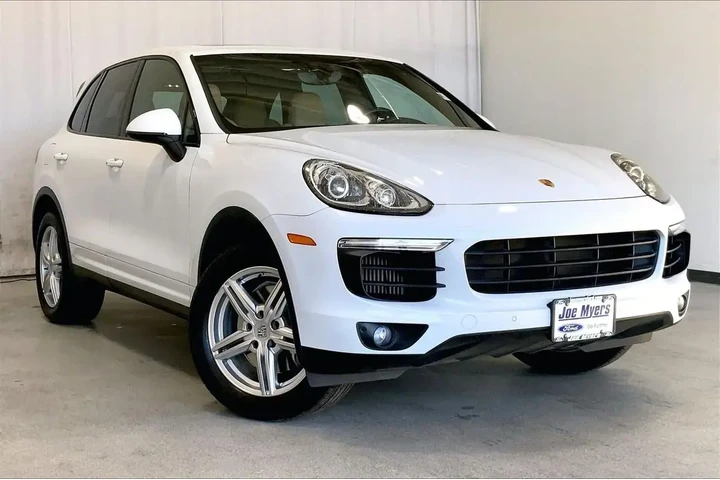 $24993 : Porsche Cayenne 2017 AWD S 4 image 1