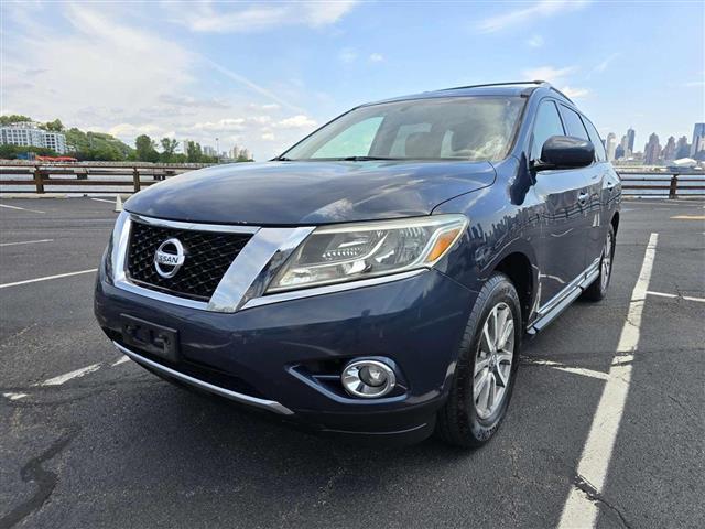 $7995 : 2013 NISSAN PATHFINDER image 4