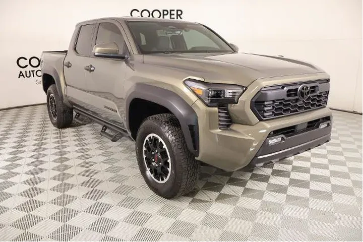 $38889 : Toyota Tacoma 2025 4x4 SR5 4 image 1