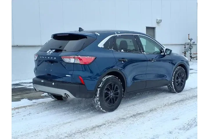 $16987 : Ford Escape 2020 AWD SE 4dr image 6