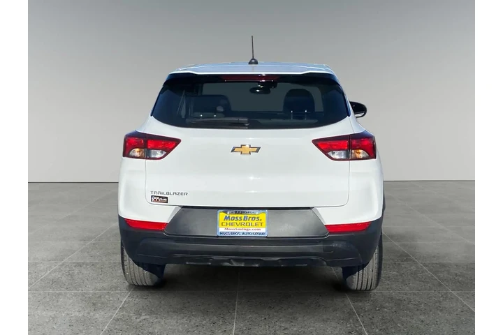 $23300 : Chevrolet Trailblazer 2024 L image 4