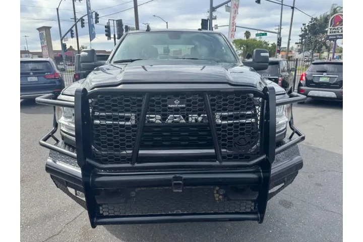 $35998 : 2023 RAM 2500 Big Horn image 4