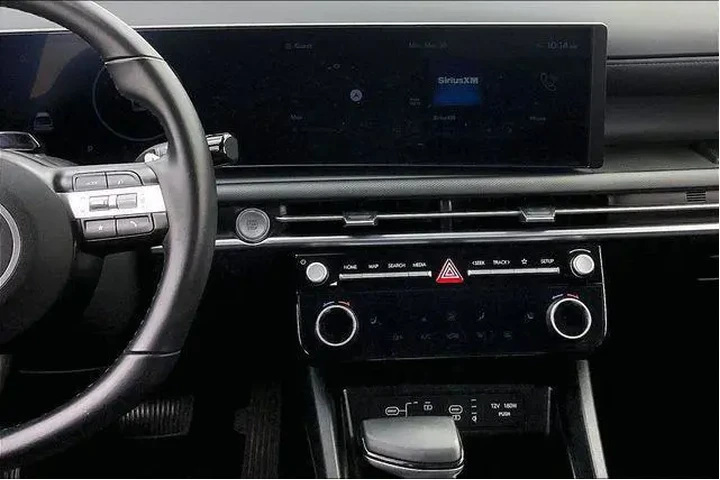 $33990 : Hyundai SANTA CRUZ 2025 AWD image 6