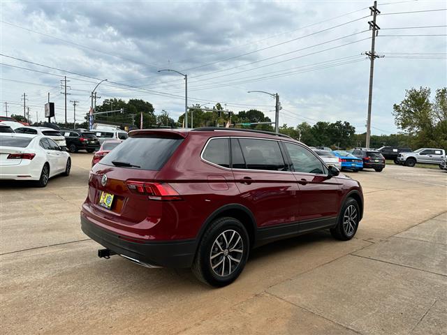 $15995 : 2019 Tiguan image 5