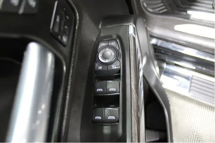 $34977 : Chevrolet Silverado 1500 202 image 7