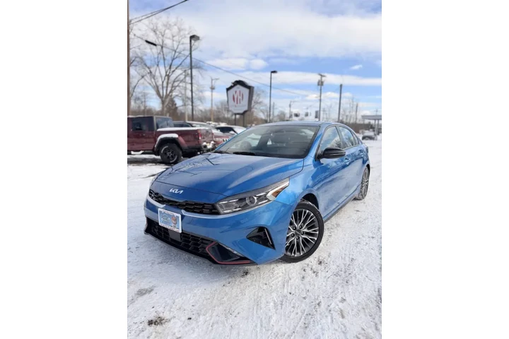 $19995 : 2023 Forte GT-Line image 3