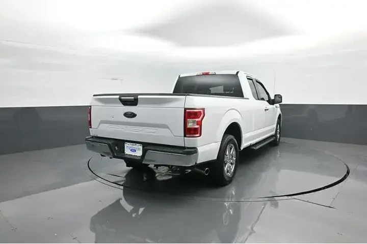 $12156 : Ford F-150 2018 4x2 Lariat 4 image 7
