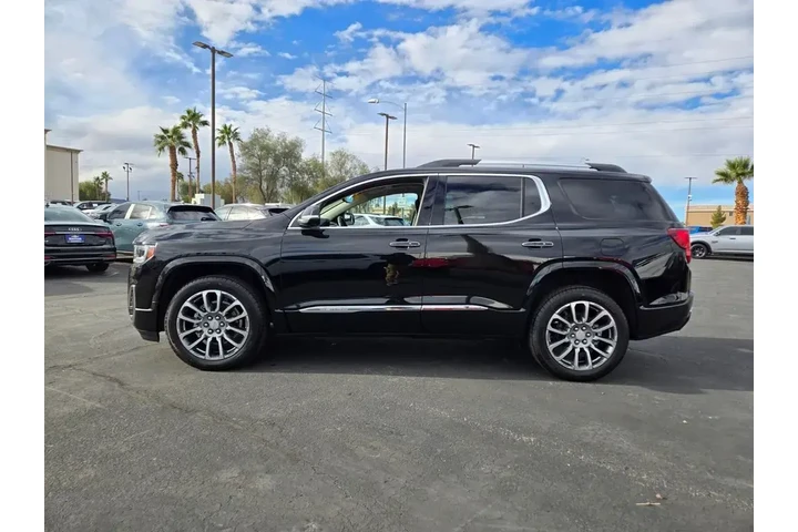 $37393 : GMC Acadia 2023 Denali 4dr S image 3