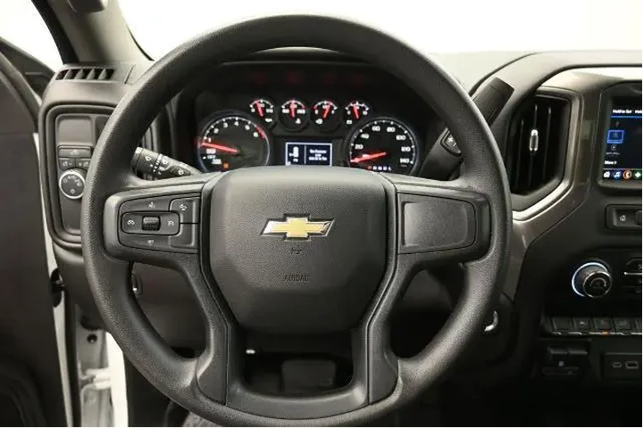 $30991 : Chevrolet Silverado 1500 202 image 6
